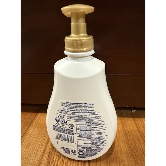 Baby Dove Sensitive Wash Melanin-Rich Skin Nourishment Bath Time 13oz Non Drying - Picture 2 of 3